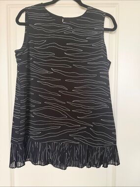 DKNY Black Sleeveless Zebra-Print Fringe Hem Top